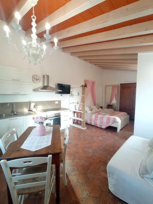 La Casina Di Campagna Tra Cecina E Bibbona Villa Exteriör bild